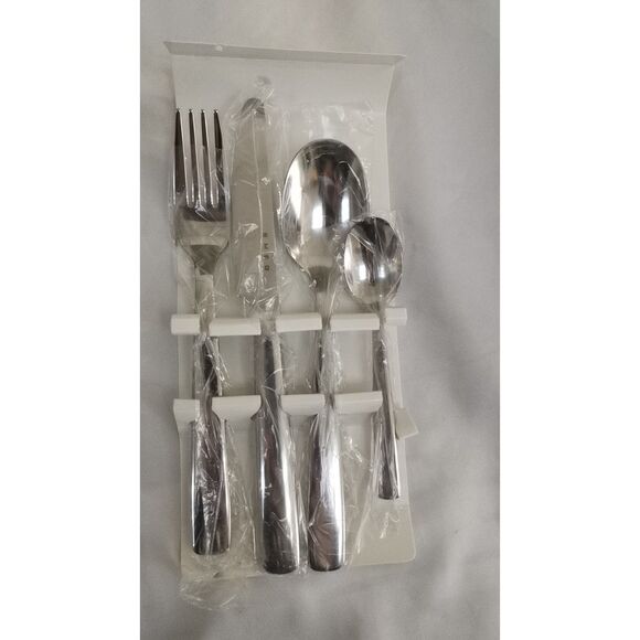 SMEG Stainless Steel 4 Piece Cutlery Set European-Style - Picture 4 of 6